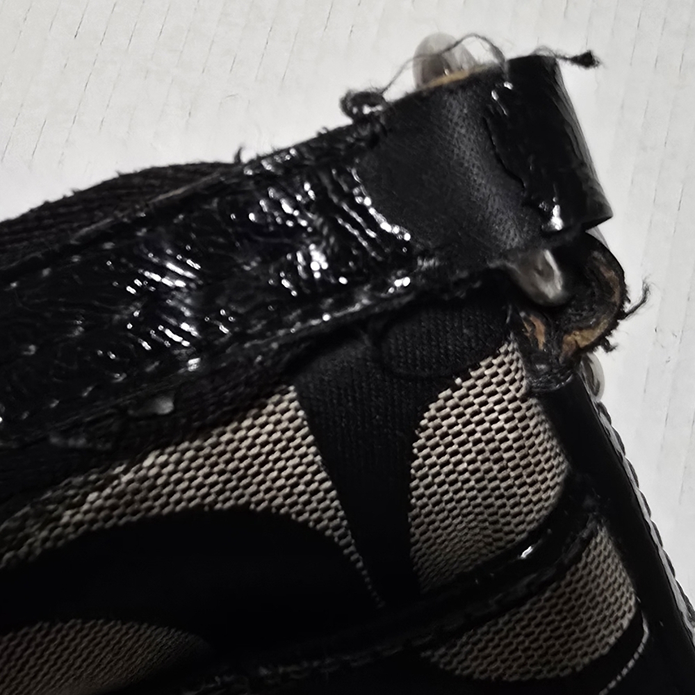 Coach Signature Crossbody Bag With Purse - Picture 7 of 16